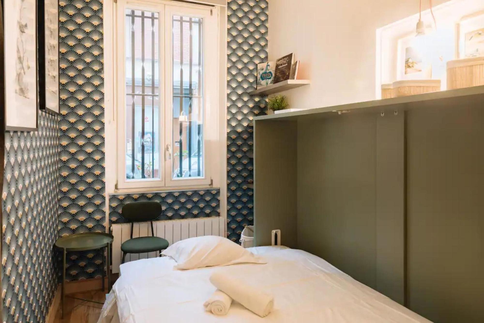 Functional Studio In Paris Exterior photo