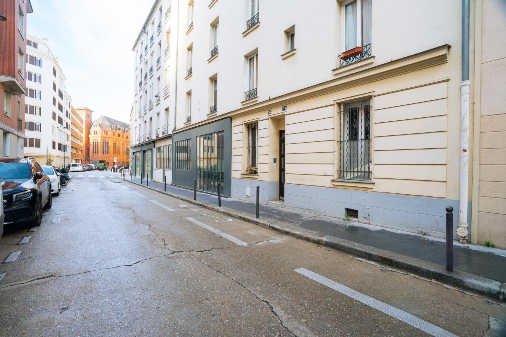 Functional Studio In Paris Exterior photo