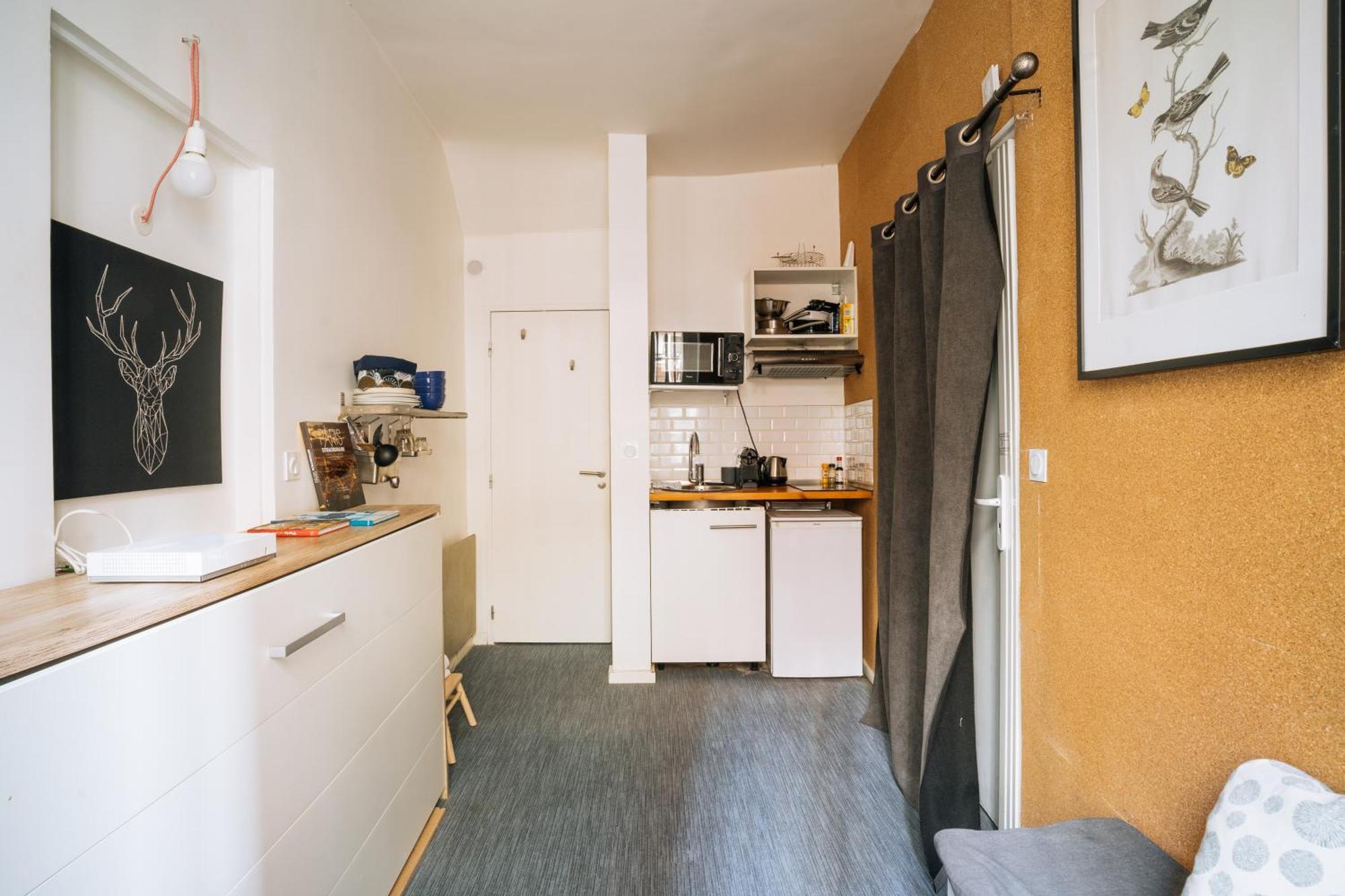 Functional Studio In Paris Exterior photo