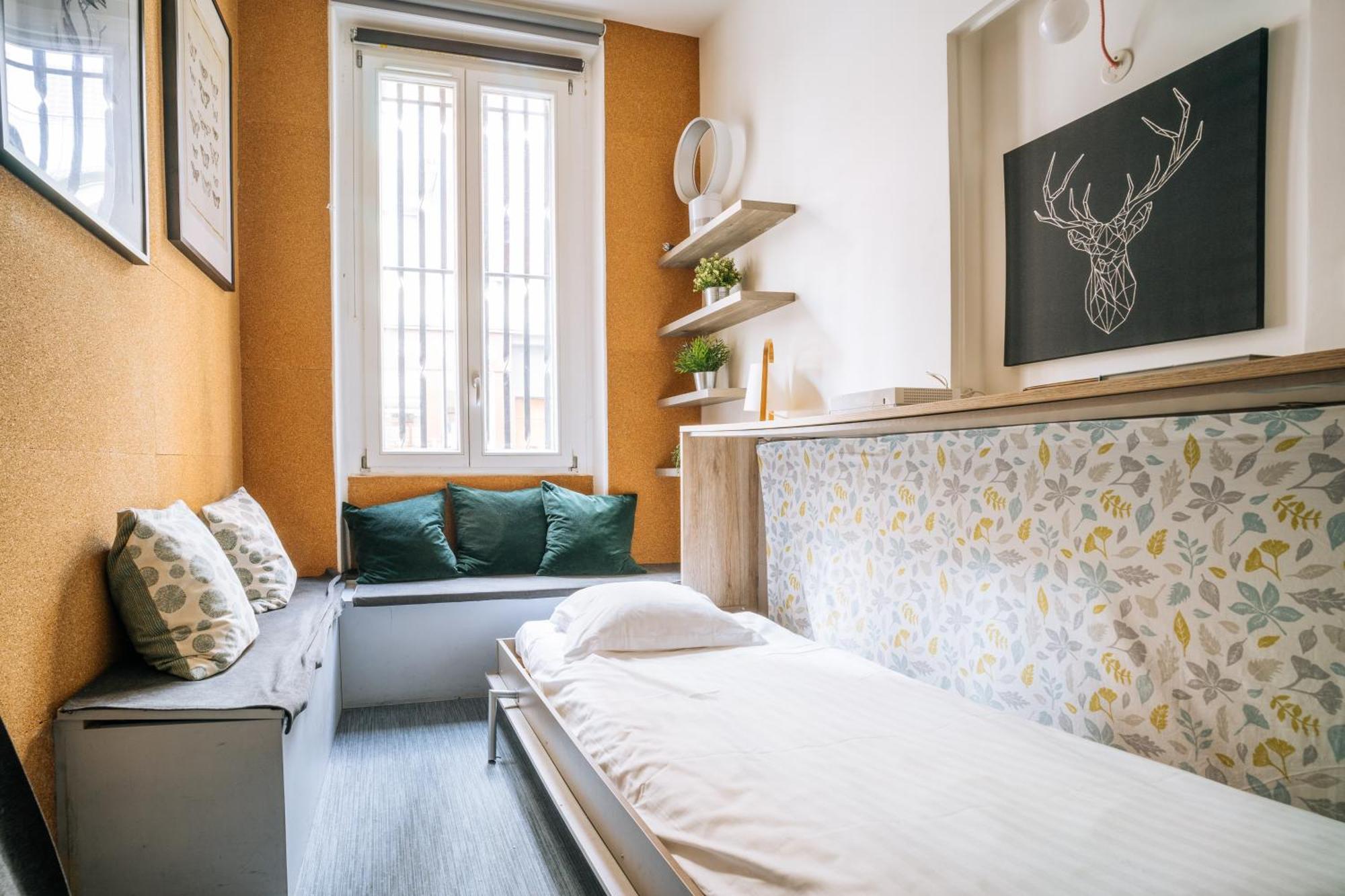 Functional Studio In Paris Exterior photo